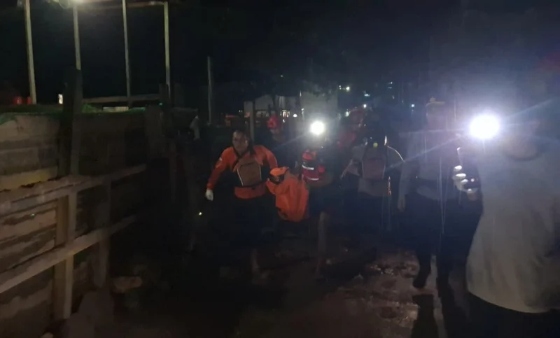 Korban tenggelam di Sungai Mahakam, Samarinda, ditemukan Tim SAR gabungan. (Ist/Basarnas)